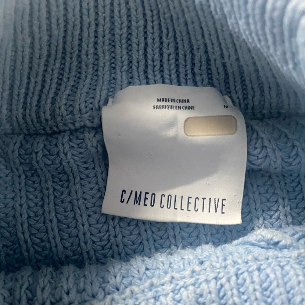 C/MEO Collective Blue shake it off Sweater Chunky Knit with criss cross panel - Picture 6 of 8
